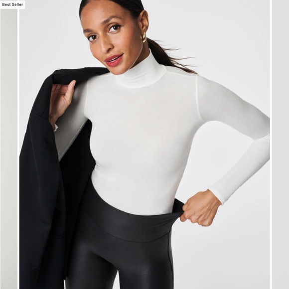 Spanx Faux Leather Leggings - Picture 5 of 11